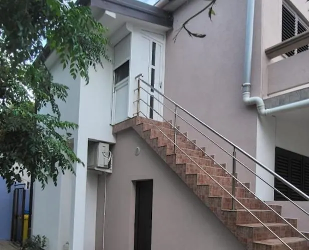 Kuca Za Odmor-val * Вир